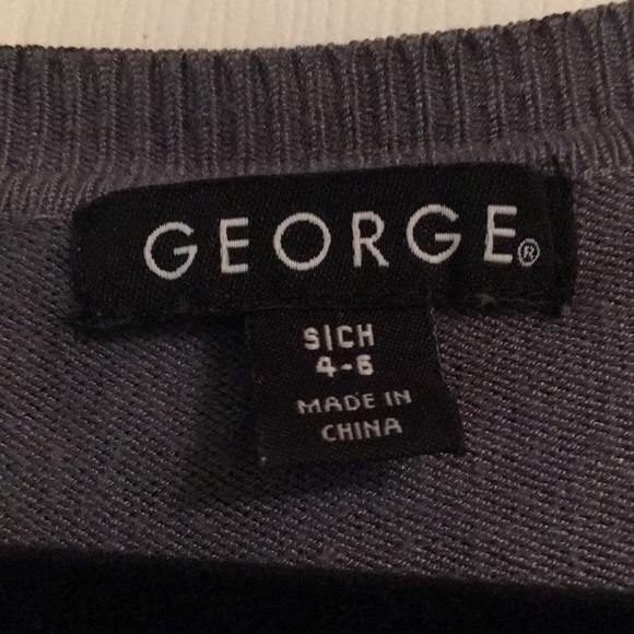 Black and grey leopard print sweater rawr - Picture 4 of 4